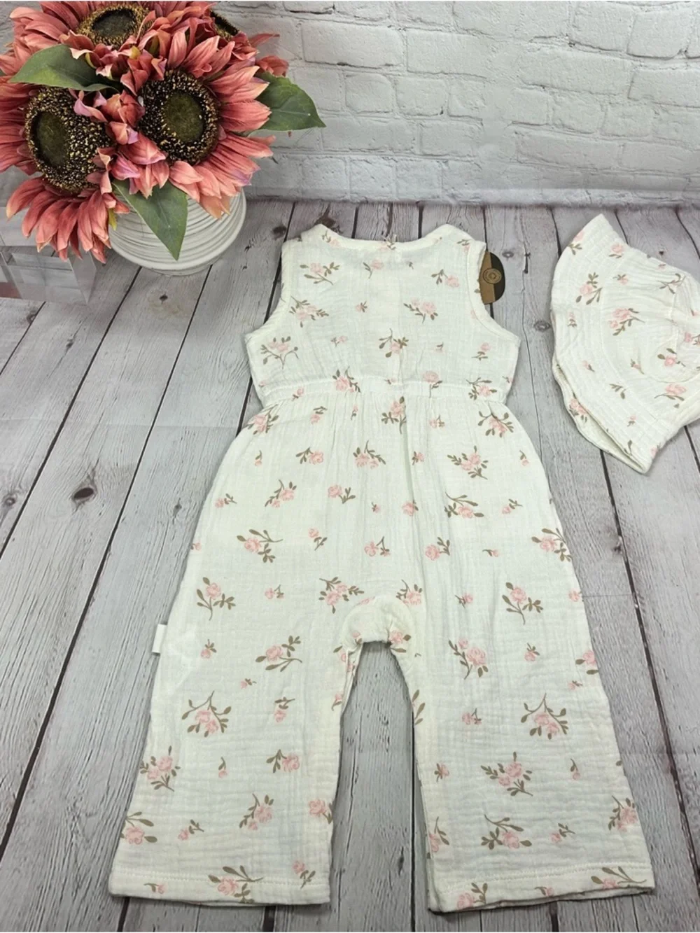 NWT rabbit + bear Floral One-Piece Bodysuit 6-9M organic cottage boho coquette